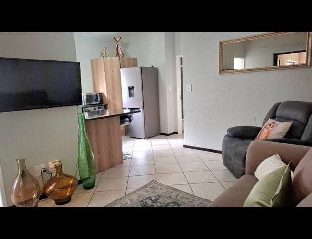 2 BEDROOM PROPERTY TO RENT IN GOEDEBURG